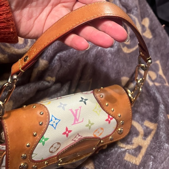 Louis Vuitton Takashi Murakami Y2K Rainbow Monogram White Marilyn Shoulder Bag - Picture 6 of 17